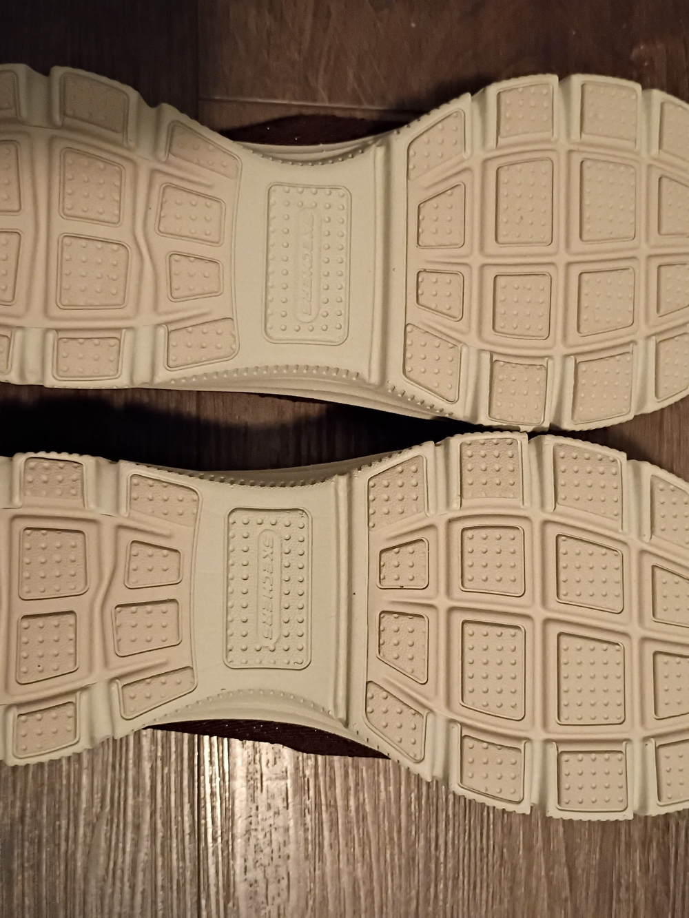 Skechers Slip-On Knit Casual Shoes in Brown with Beige Sole - Picture 2 of 2
